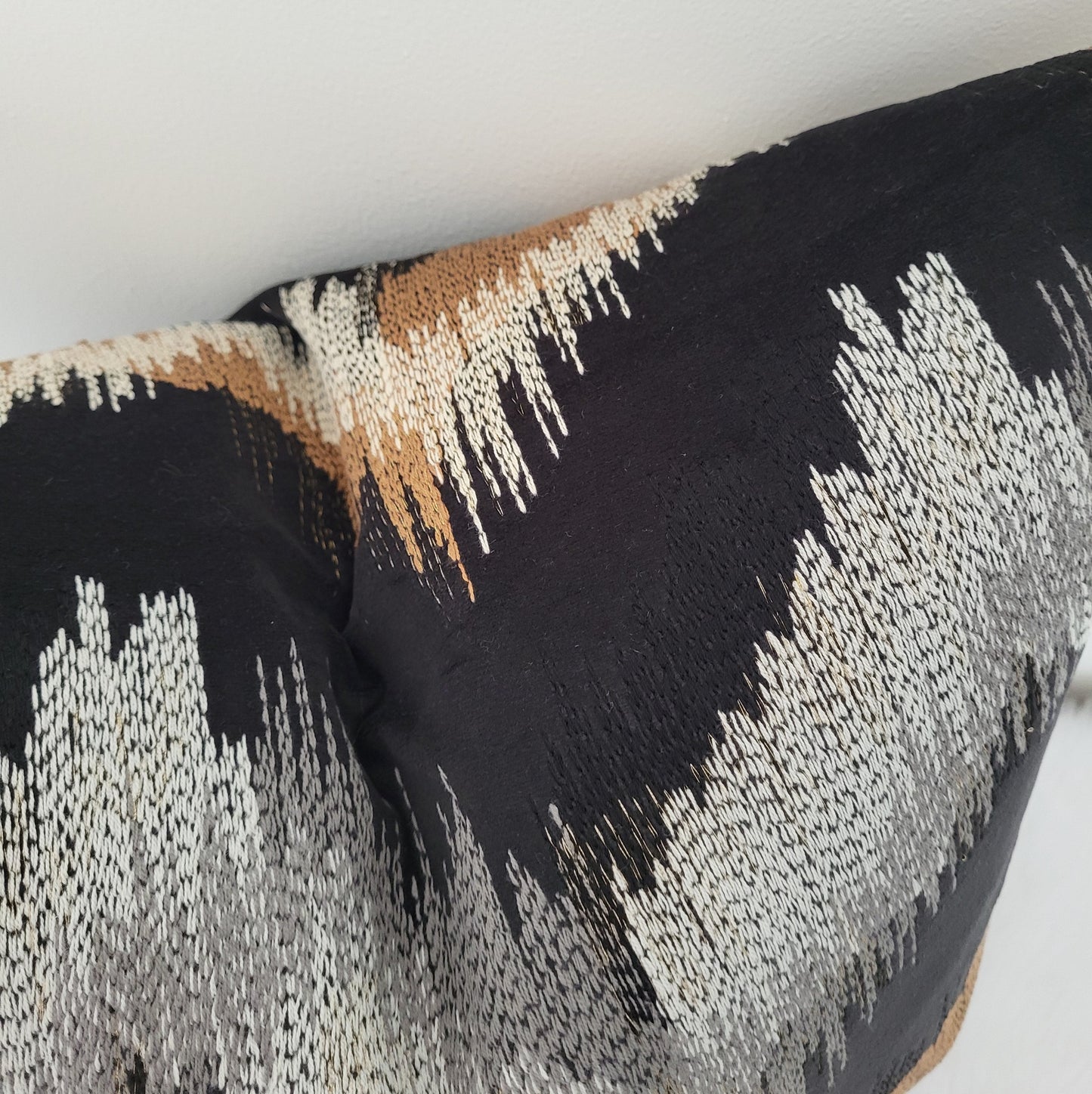 Clarke & Clarke Sagoma Noir Cushion Cover - 45x45cm