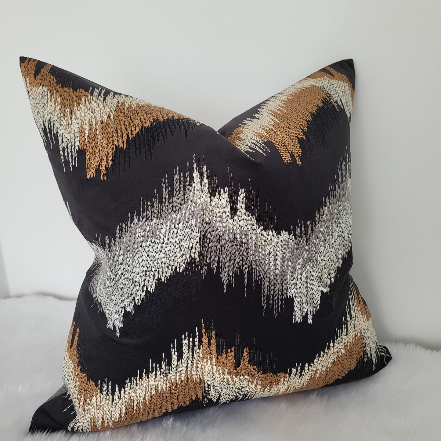 Clarke & Clarke Sagoma Noir Cushion Cover - 45x45cm